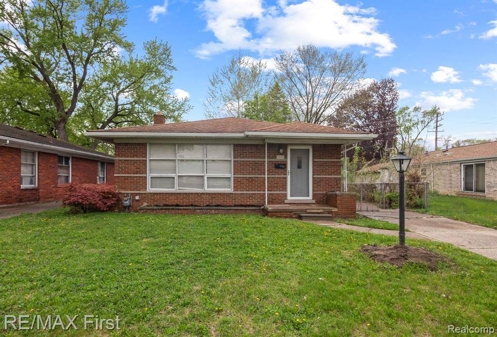 20101 FENTON Street,  Detroit,  MI 48219