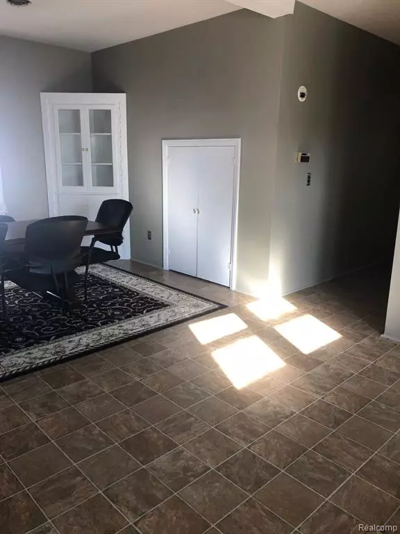 Mt. Clemens, MI 48043,111 CASS Avenue