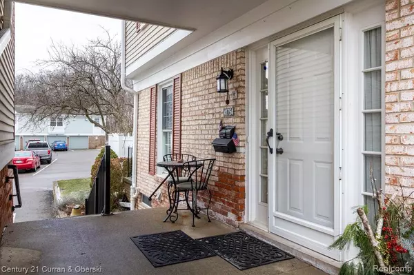 Novi, MI 48167,41754 BROQUET Drive