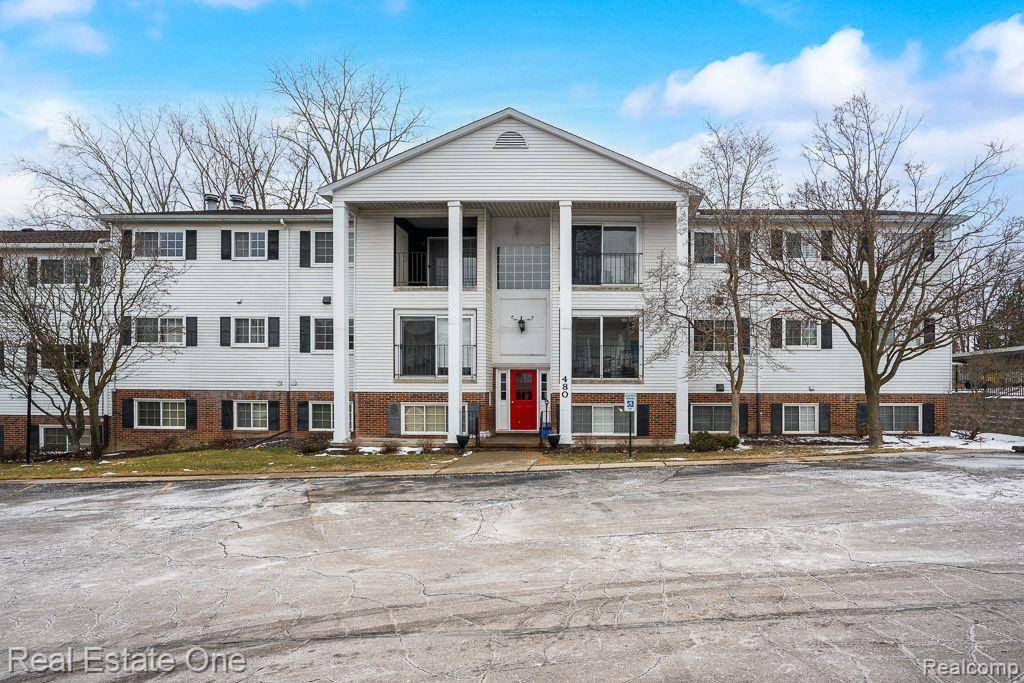 480 BALDWIN Avenue 28, Rochester, MI 48307
