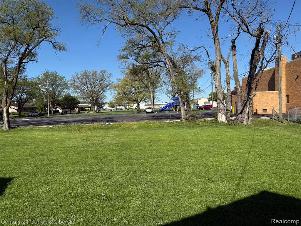 Garden City, MI 48135,5727 Merriman Road