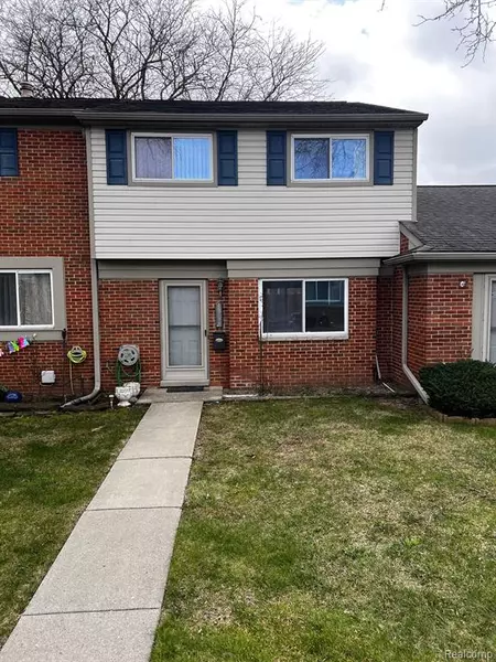 25719 Salem Court 11 69, Roseville, MI 48066