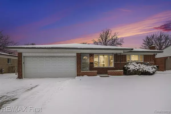 33123 BRECKENRIDGE Drive, Sterling Heights, MI 48310