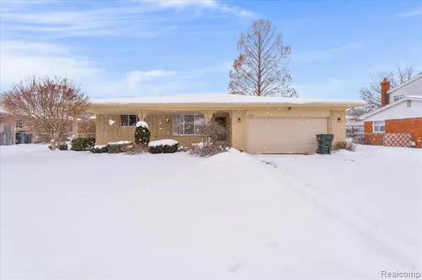 37733 JEROME Drive, Sterling Heights, MI 48312
