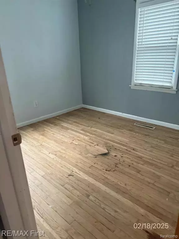 Roseville, MI 48066,19029 VICTOR Street