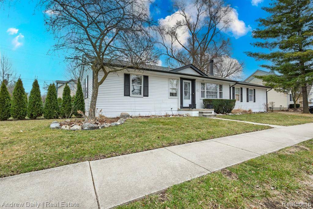Northville, MI 48167,443 RIVER Street