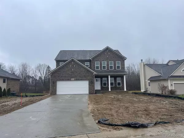 2394  Village Woods Drive, Grand Blanc, MI 48439