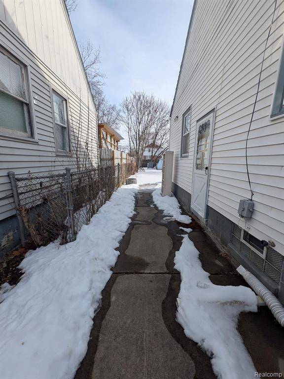 Detroit, MI 48228,6352 EVERGREEN Avenue