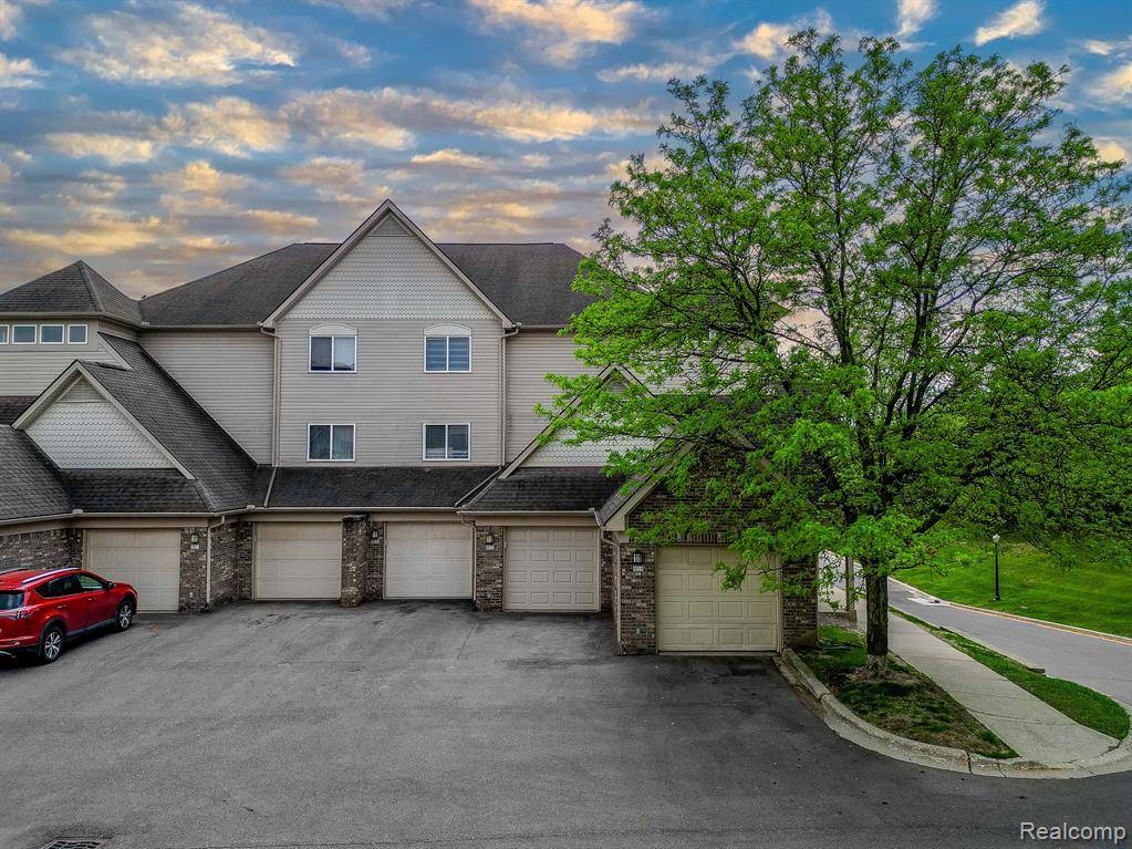 806 BRANDON Avenue, Pontiac, MI 48340