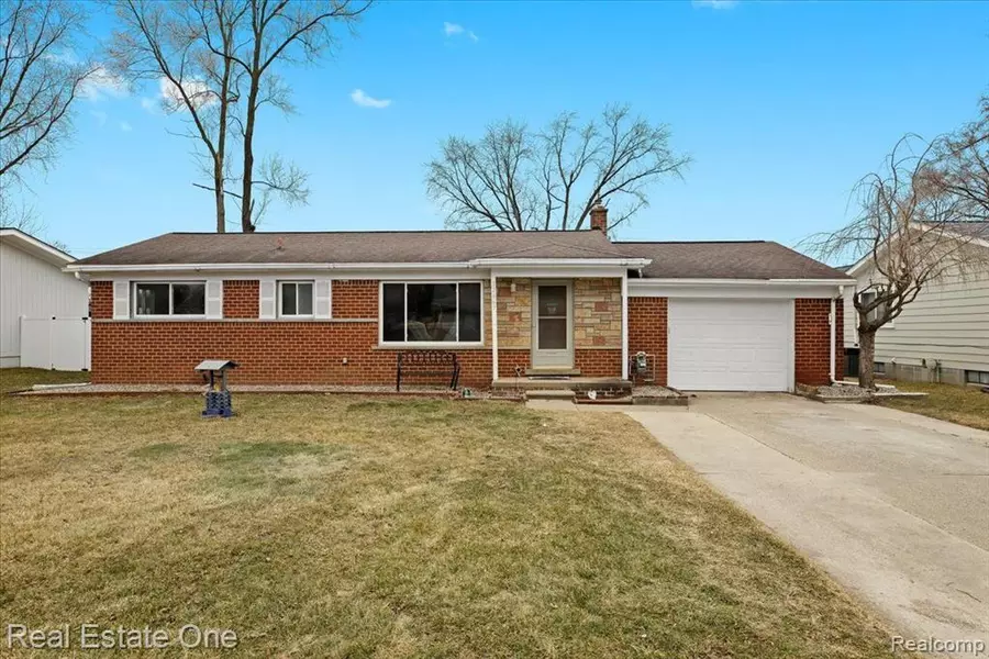 22867 KAY Street, Lyon Twp, MI 48178