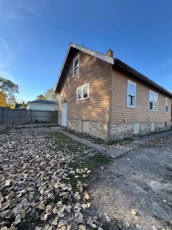 Saginaw, MI 48602,1517 STANLEY Street