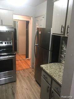 Southfield, MI 48076,30200 SOUTHFIELD Road 204