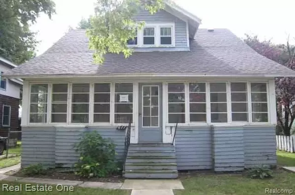 611 FLETCHER Street,  Owosso,  MI 48867