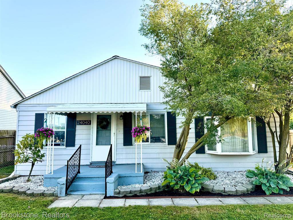 24040 HARRISON Street, Clinton Twp, MI 48035