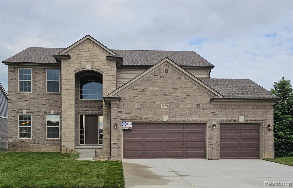 55786 STEWART Drive, Macomb Twp, MI 48042