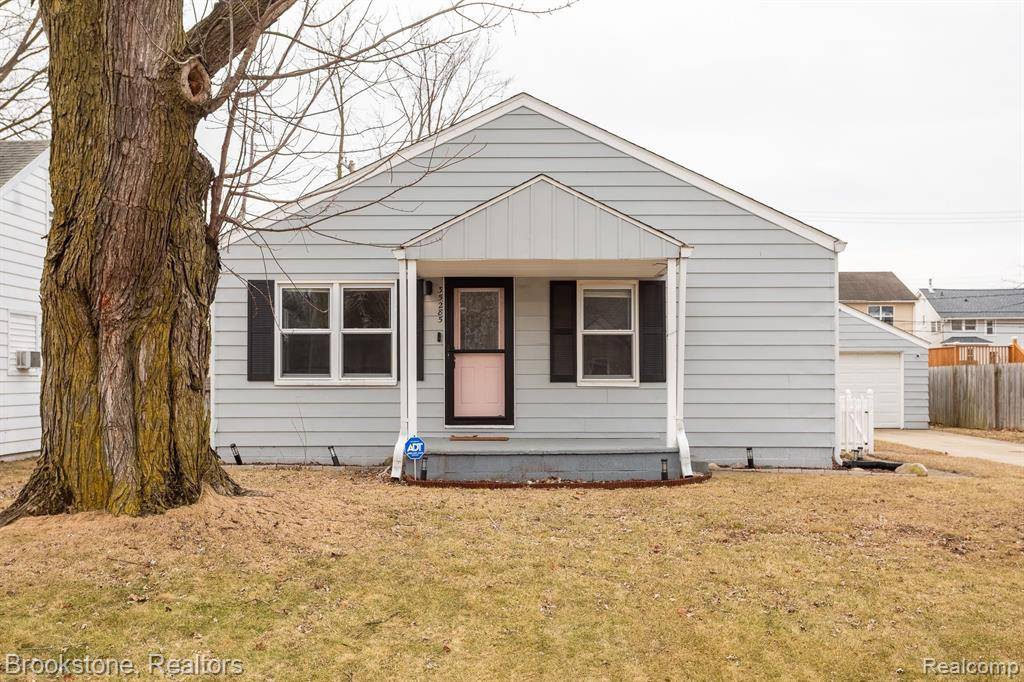 35285 COLLEGE Street,  Westland,  MI 48185