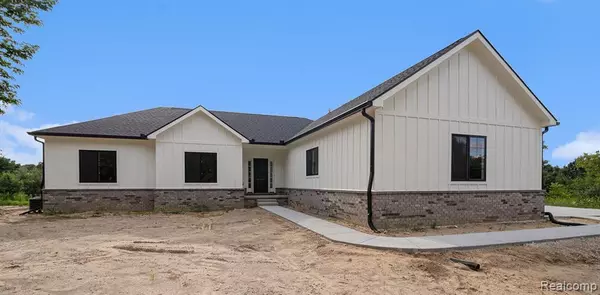 1615 FRECH Lane, Howell, MI 48843