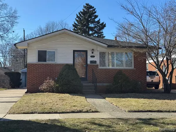 29091 MILTON Avenue, Madison Heights, MI 48071