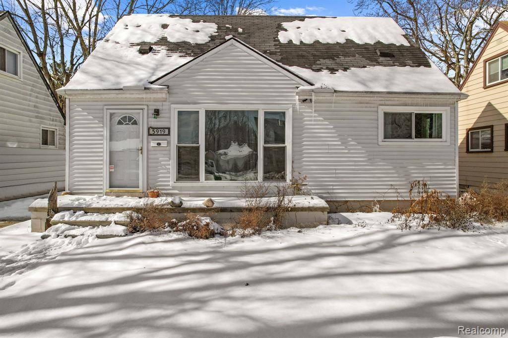 5919 Deering Street, Garden City, MI 48135