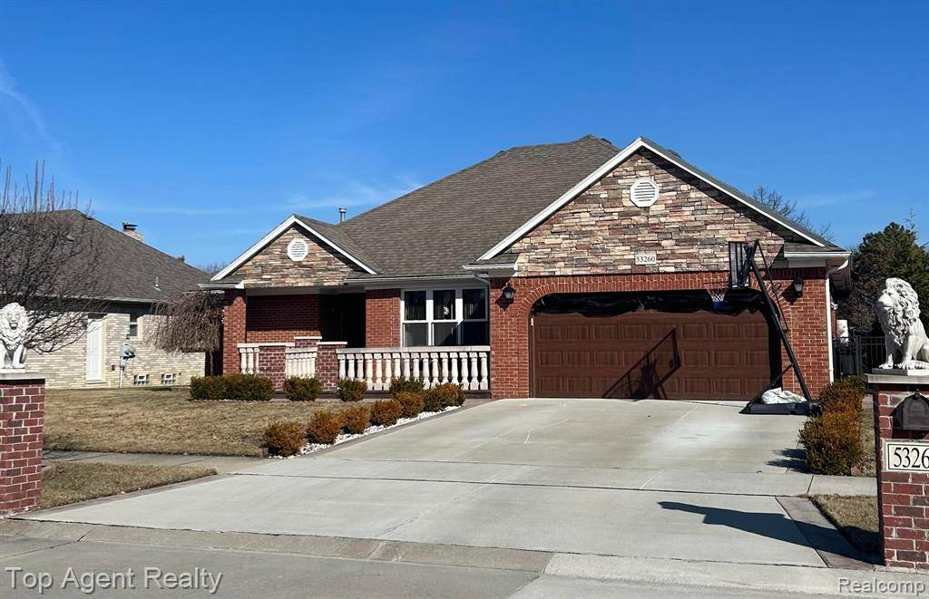 53260 VILLA ROSA Drive, Macomb Twp, MI 48042
