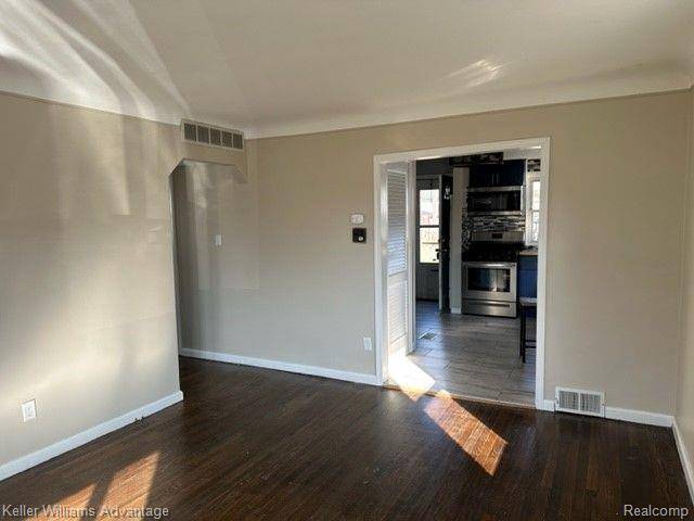 Eastpointe, MI 48021,24640 WILMOT Avenue