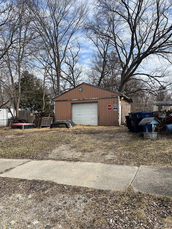 Flint, MI 48506,2401 KANSAS Avenue