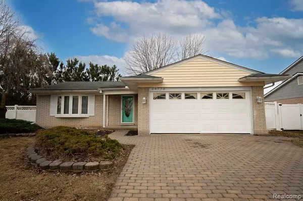 24772 CABOT Drive, Woodhaven, MI 48183