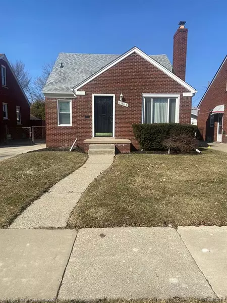 15613 COLLINSON Avenue, Eastpointe, MI 48021