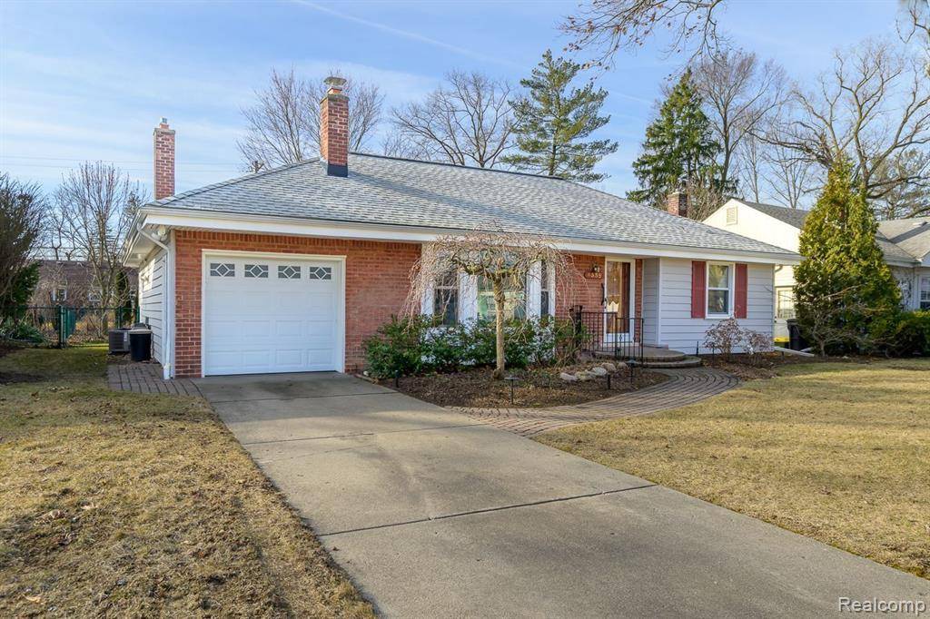 4339 Samoset Road,  Royal Oak,  MI 48073