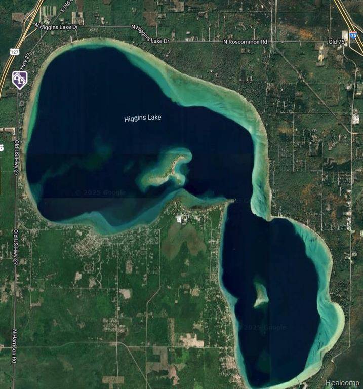 Roscommon Twp, MI 48653,9887 W HIGGINS LAKE Drive