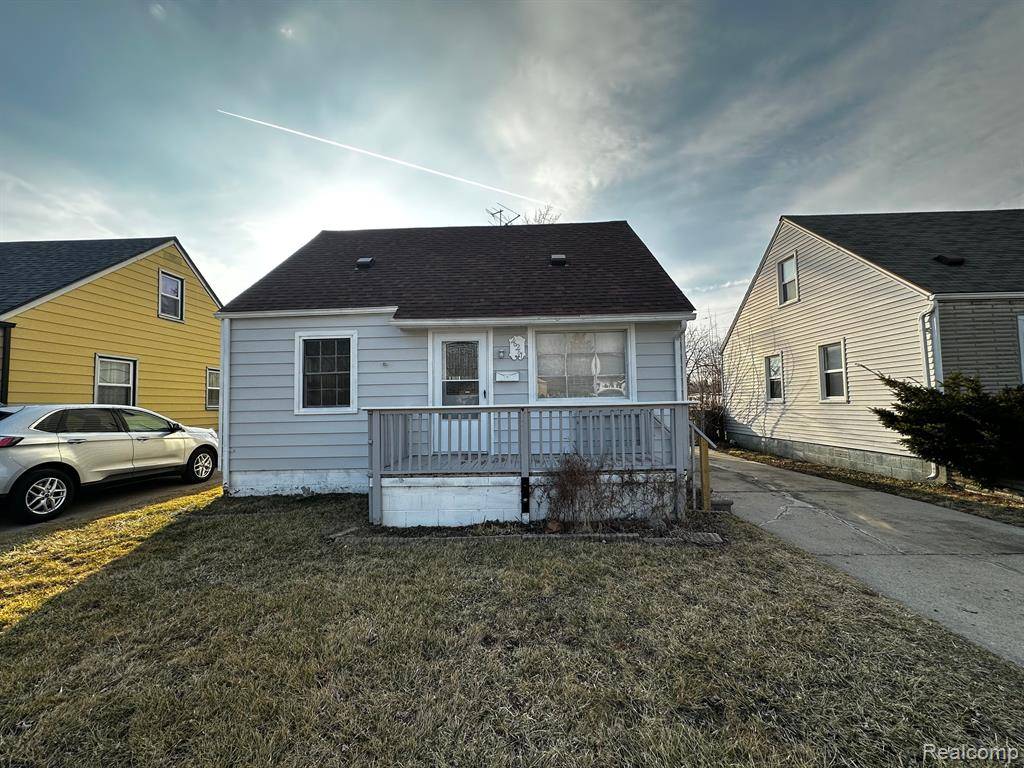 26261 Clancy Street,  Roseville,  MI 48066