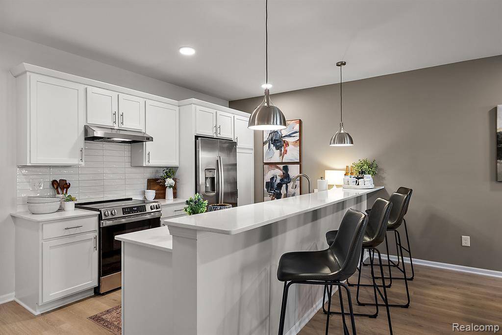 Auburn Hills, MI 48326,164 JOTHAM Avenue