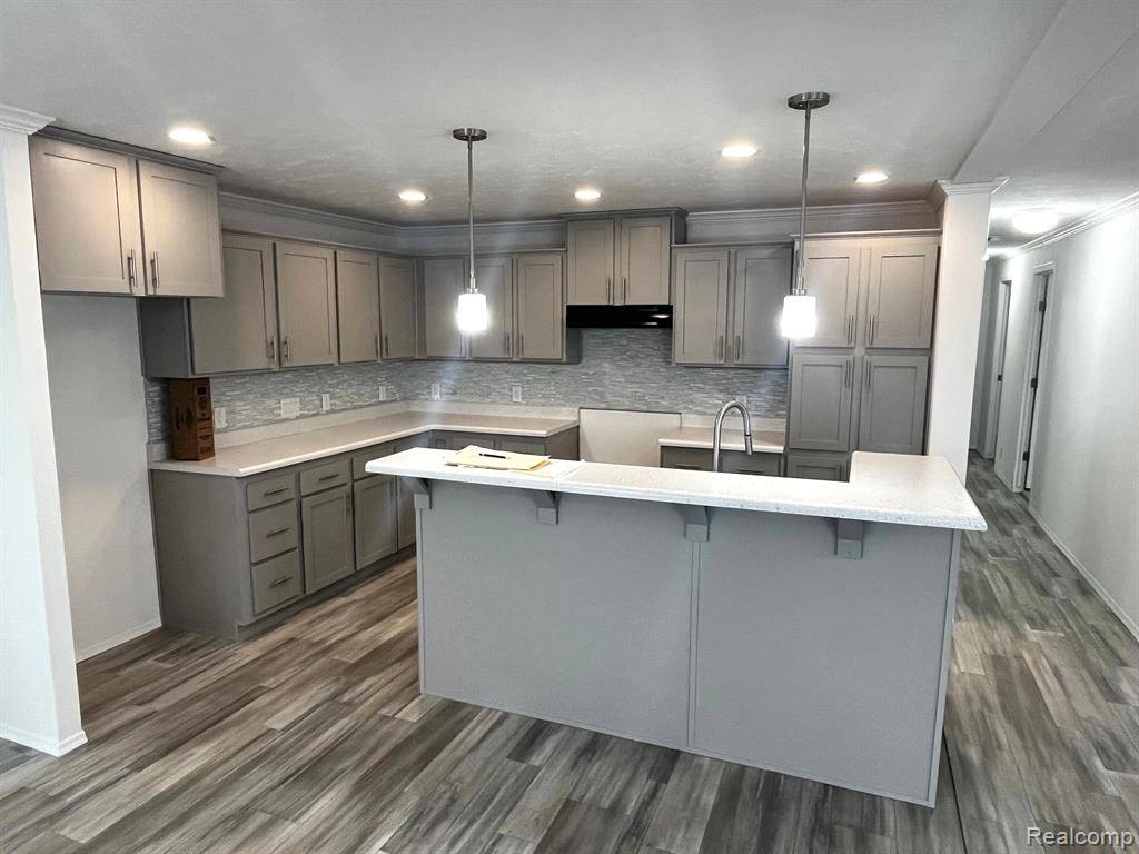 Lapeer Twp, MI 48446,244 RIVIERA Drive