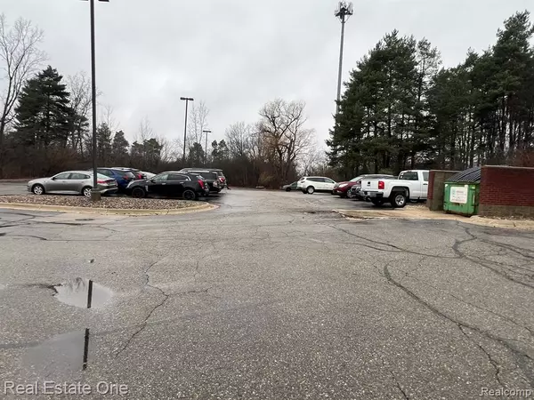 Flint Twp, MI 48507,3400 FLECKENSTEIN Road