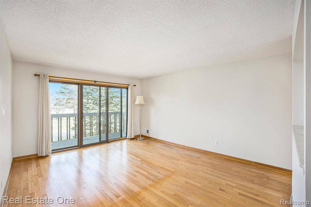 Oxford Twp, MI 48371,1088 HILLCREST Drive 43