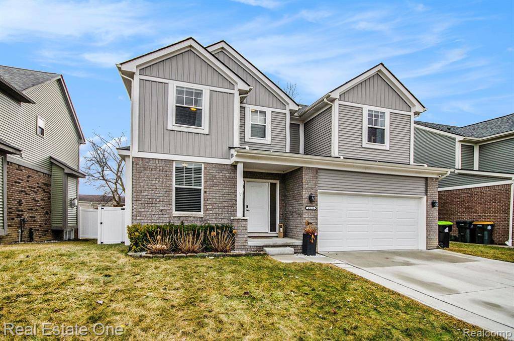 47618 VIOLA Lane, Chesterfield Twp, MI 48047