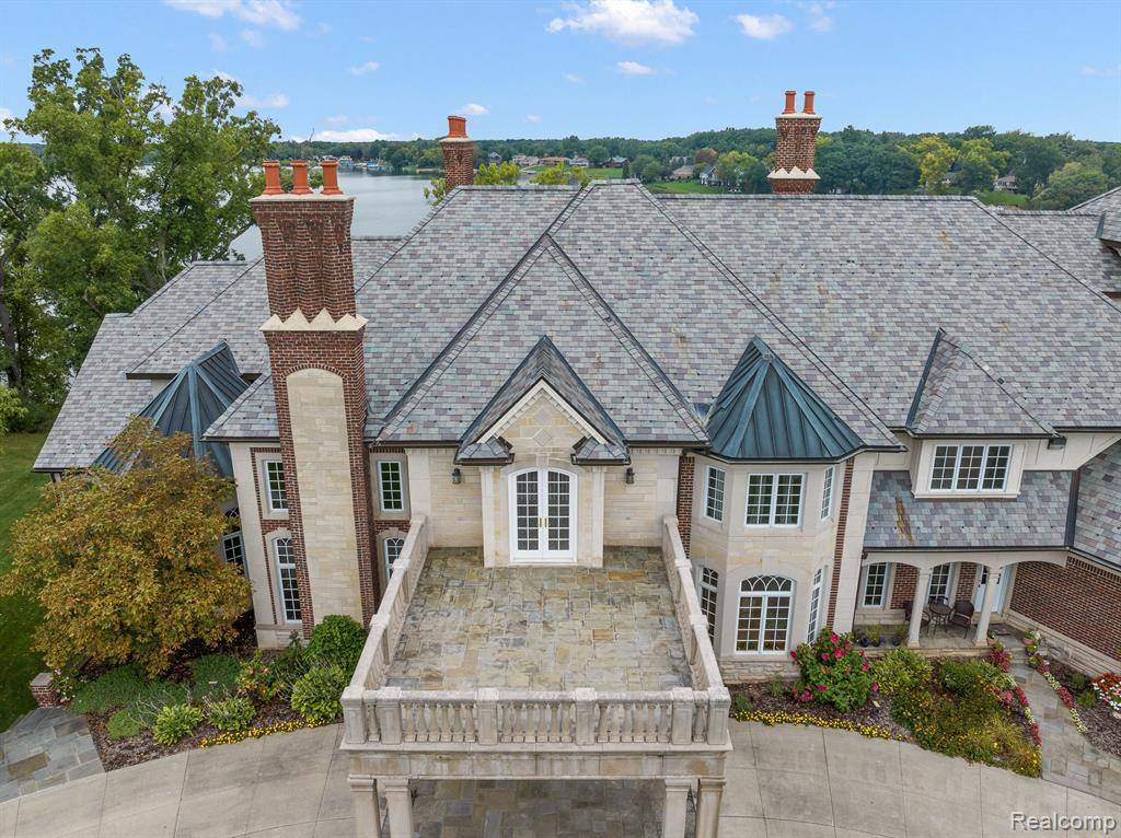 Goodrich Vlg, MI 48438,10399 LAKESHORE Drive E