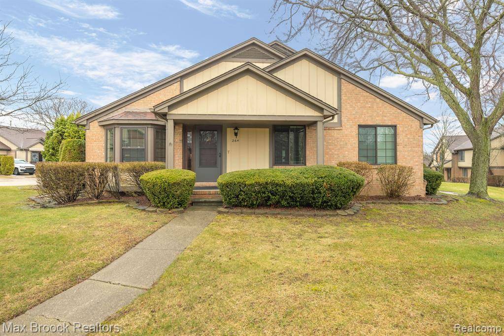 264 MEADOW BRIDGE Drive 22, Rochester Hills, MI 48307