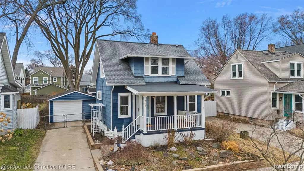 Royal Oak, MI 48067,702 S Vermont Avenue