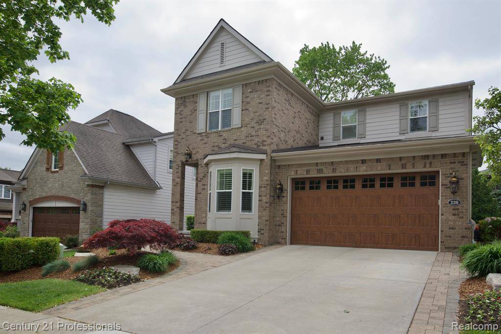 220 S CASTELL Avenue, Rochester, MI 48307
