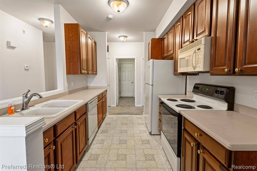 Canton Twp, MI 48188,2105 Arcadia Drive