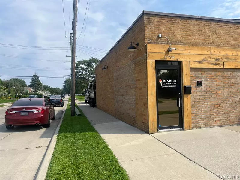 17503 STEPHENS Drive, Eastpointe, MI 48021