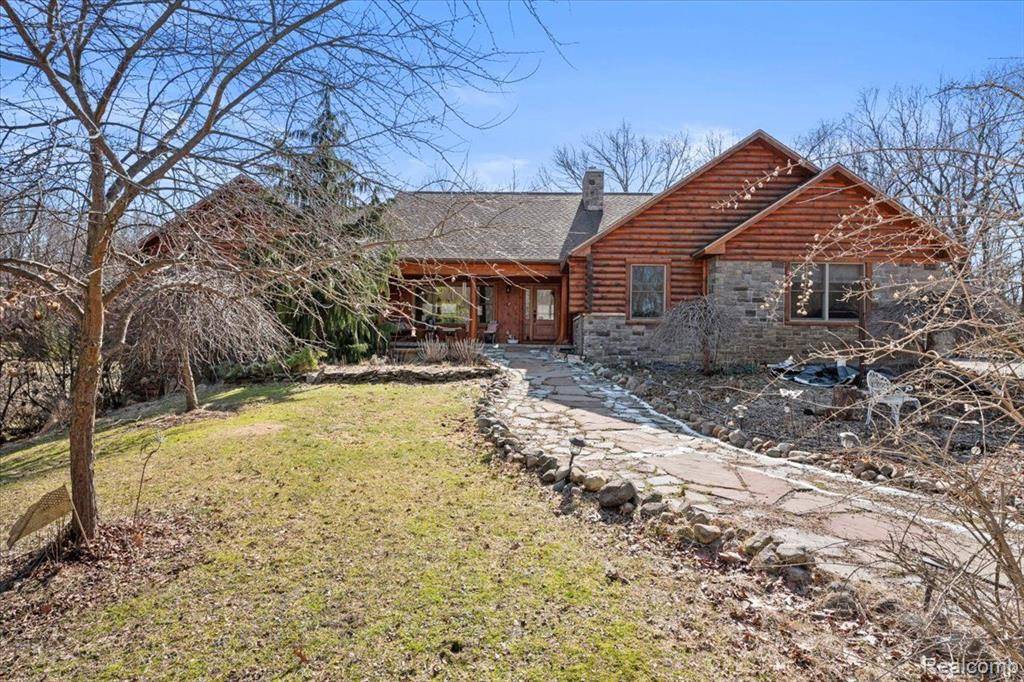 3119 GROVELAND Road, Groveland Twp, MI 48462