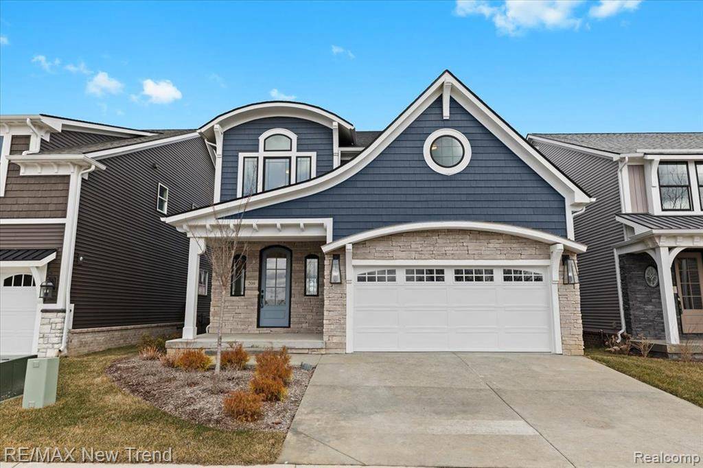 209 MOUNTAIN VIEW LANE, Milford Vlg, MI 48381