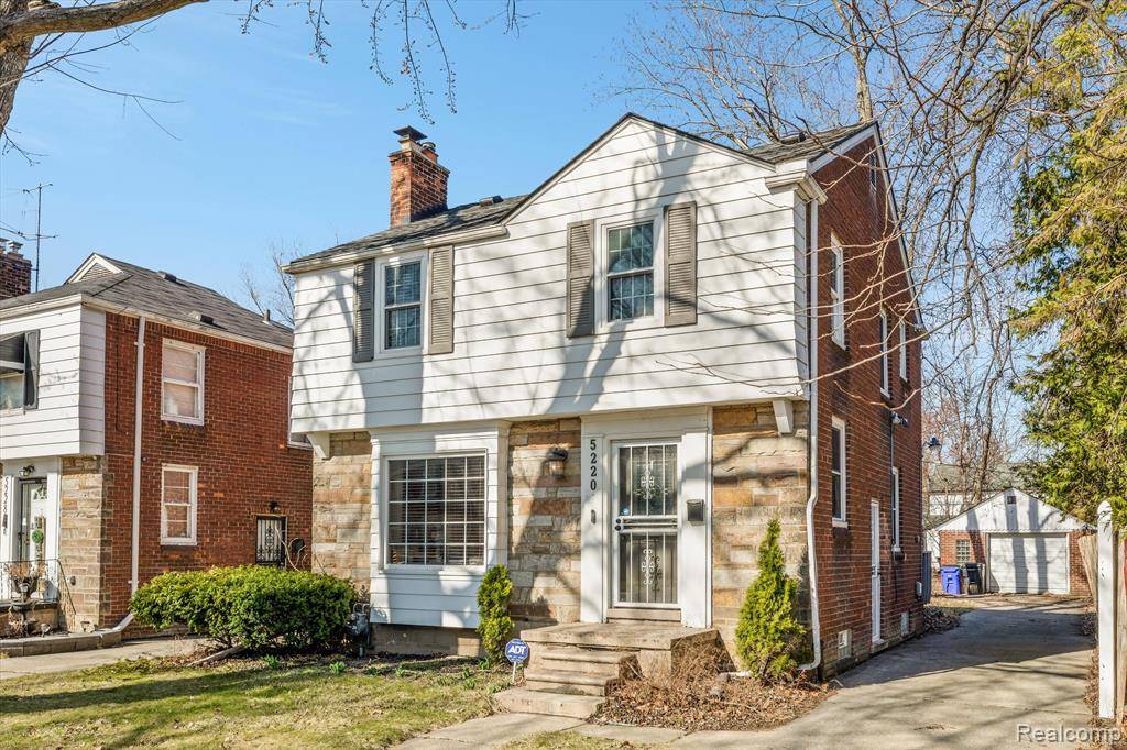 Detroit, MI 48236,5220 LANNOO Street