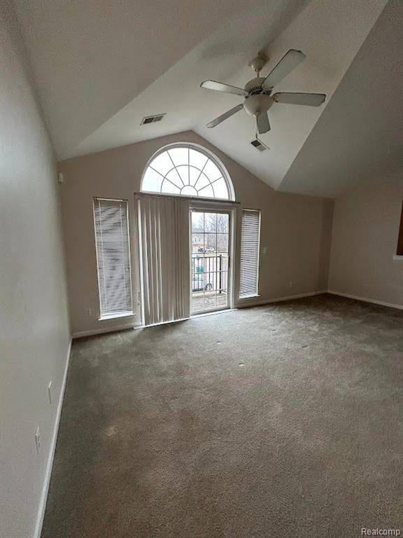 Brownstown Twp, MI 48183,20039 HIDDEN OAKS Drive