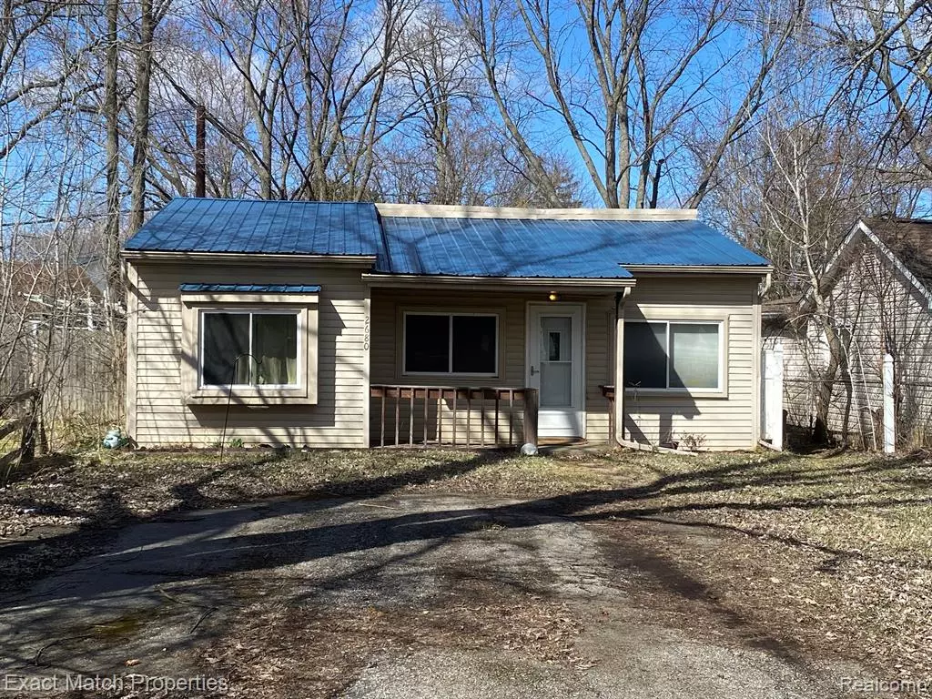 Waterford Twp, MI 48328,2680 MOTT Avenue