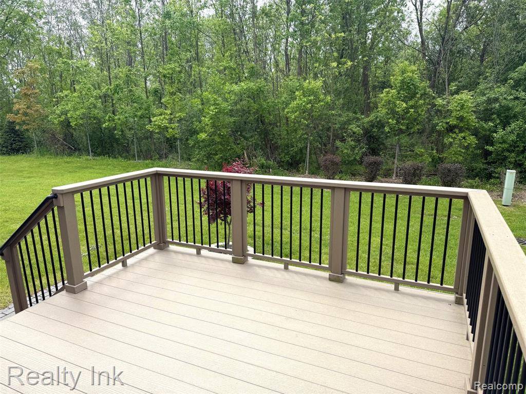 Canton Twp, MI 48188,47653 FOWLER CREEK Drive