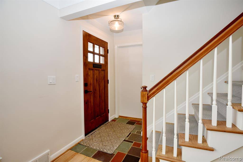 Royal Oak, MI 48073,4121 S FULTON Place
