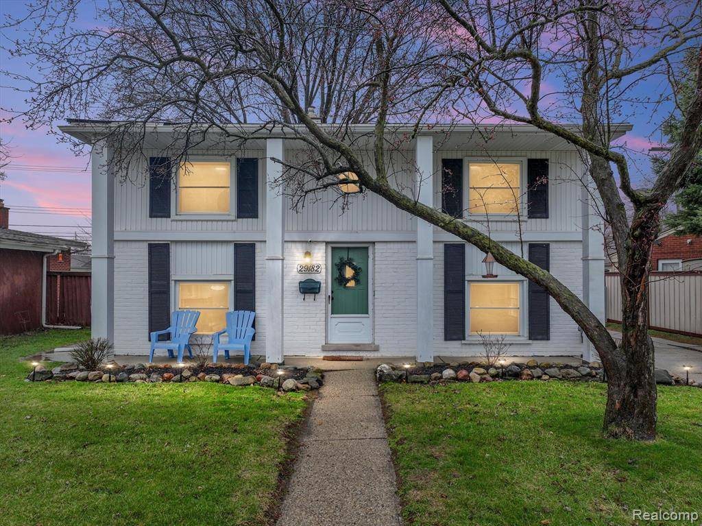 29182 SHIRLEY Avenue, Madison Heights, MI 48071